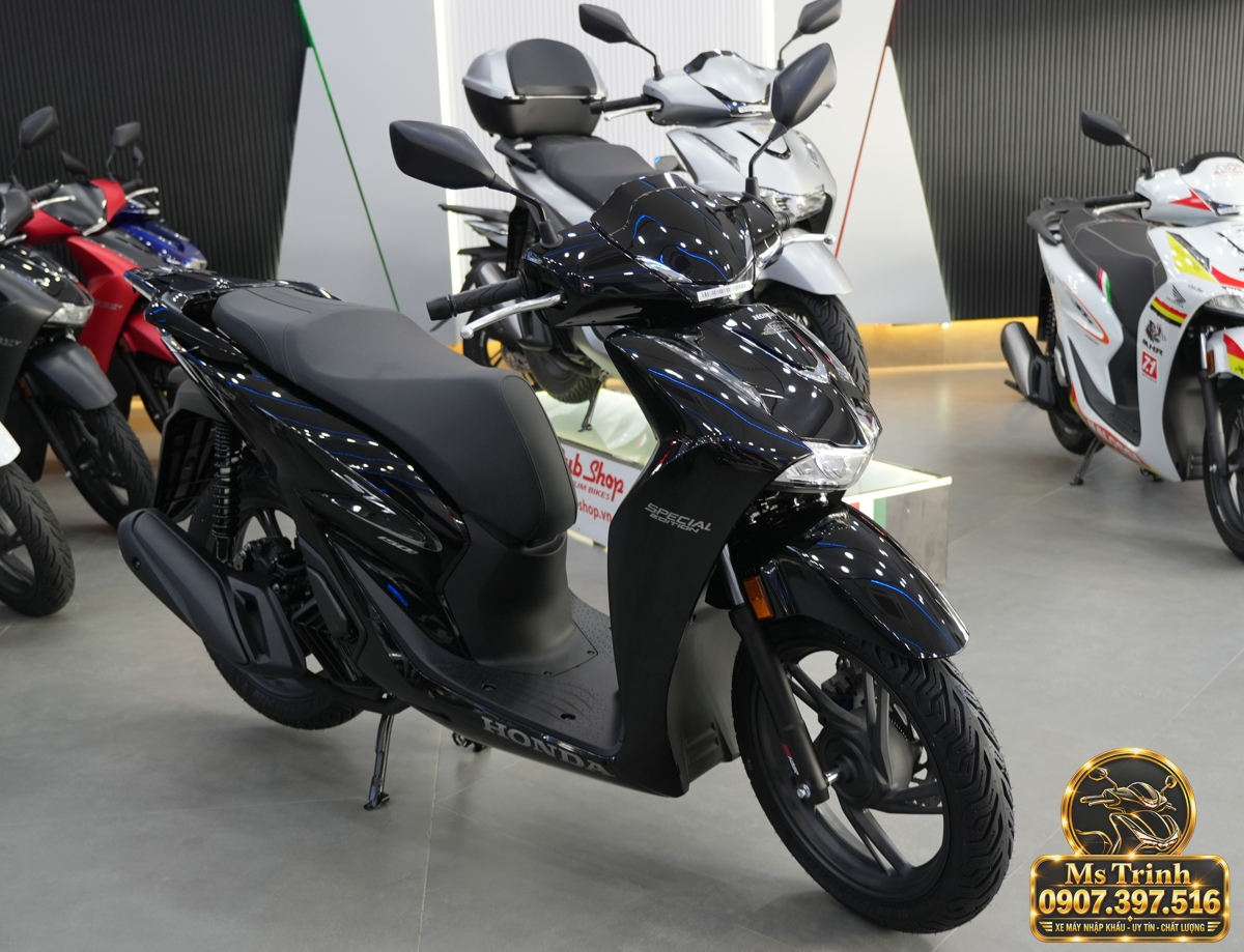Honda SH150i Ý đen bóng 2027 tại Đà Nẵng - Sơn bóng lịch sự, tiện ích cho mỗi ngày