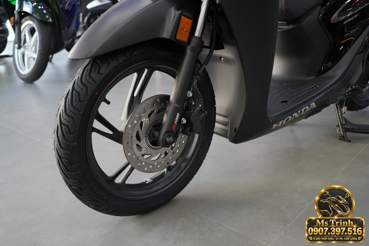 Honda SH150i Ý đen nhám 2027 tại Đà Nẵng sắc đen lịch lãm giá tốt, chính ngạch