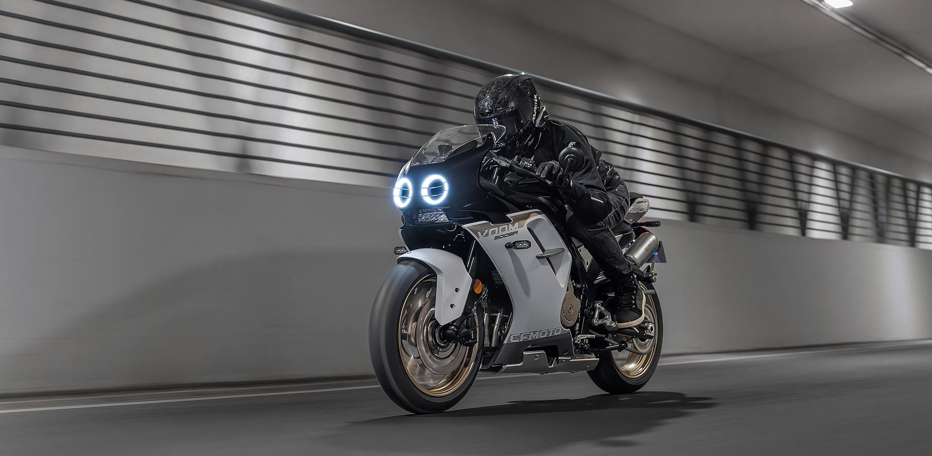 CF Moto VOOM 500SR, 4 Xi Lanh Thẳng Hàng, Retro Sport Độc Đáo tại Đà Nẵng