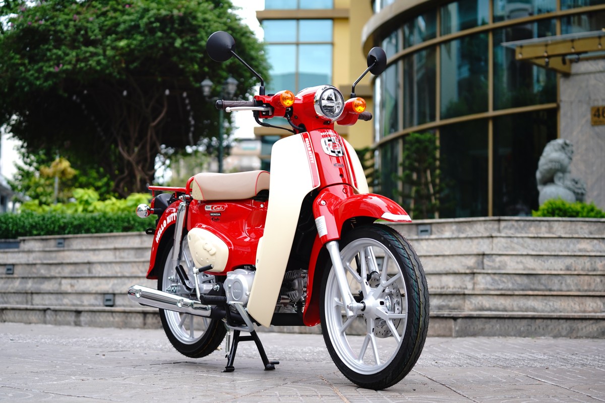 Honda Super Cub 110ABS Hello Kitty Edition, Made In Japan tại Đà Nẵng