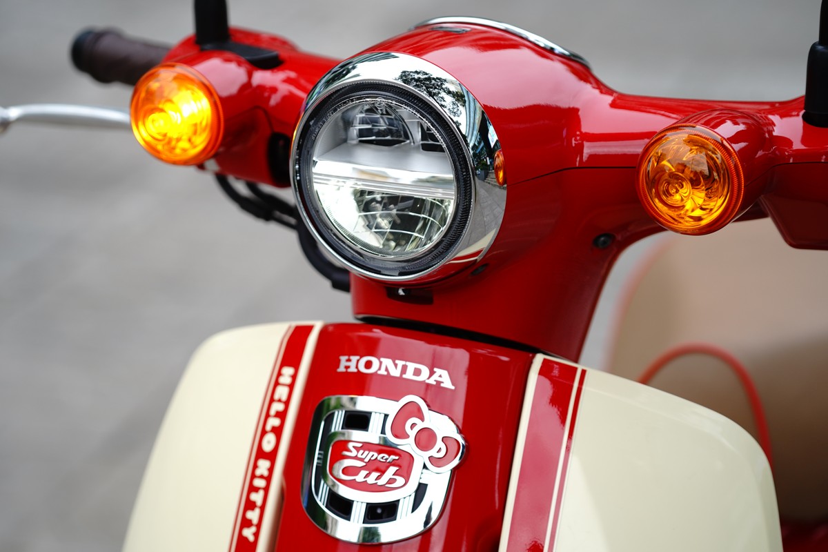 Honda Super Cub 110ABS Hello Kitty Edition, Made In Japan tại Đà Nẵng