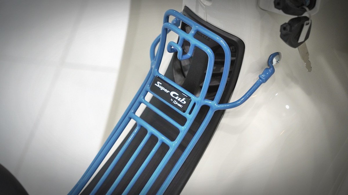 Honda Cub 110 Fujisan bản giới hạn tại Đà Nẵng - Thiết kế đậm chất Nhật Bản