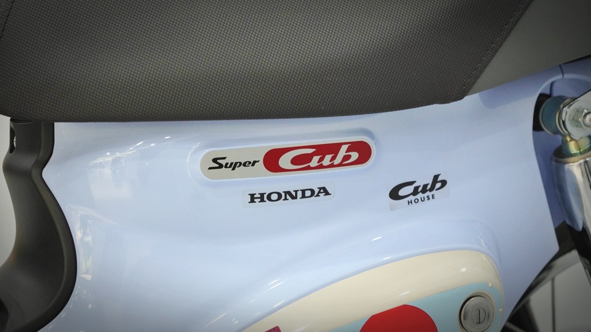 Honda Cub 110 Fujisan bản giới hạn tại Đà Nẵng - Thiết kế đậm chất Nhật Bản