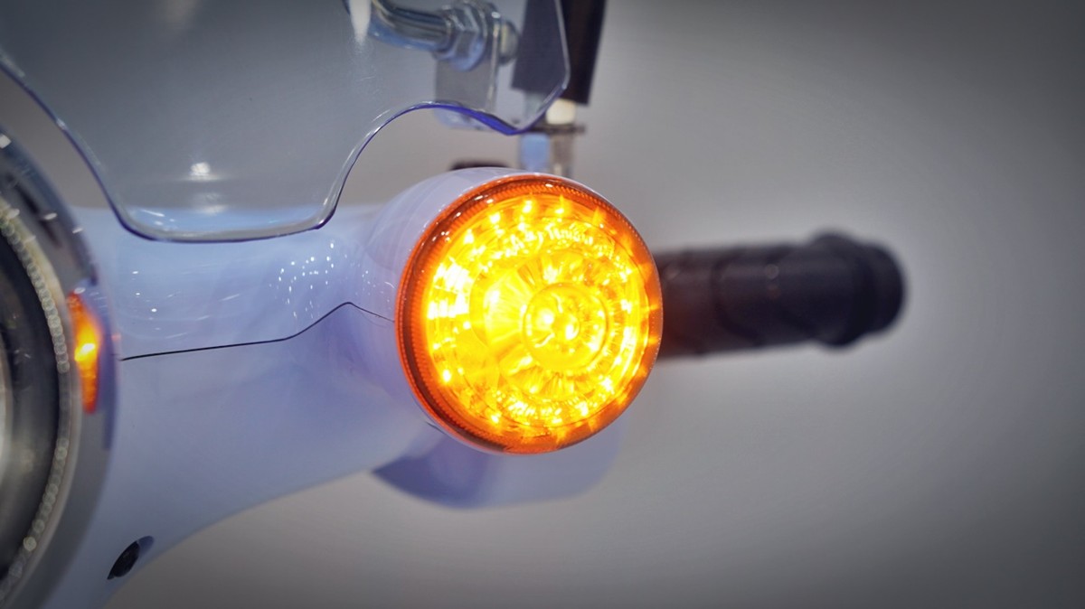 Honda Cub 110 Fujisan bản giới hạn tại Đà Nẵng - Thiết kế đậm chất Nhật Bản