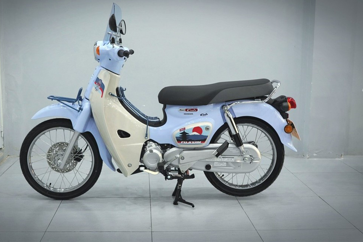 Honda Cub 110 Fujisan bản giới hạn tại Đà Nẵng - Thiết kế đậm chất Nhật Bản