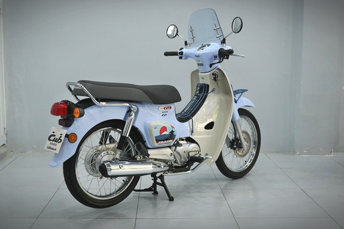 Honda Cub 110 Fujisan bản giới hạn tại Đà Nẵng - Thiết kế đậm chất Nhật Bản