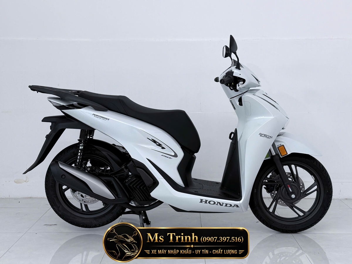 Honda SH150i Special Edition Standard nhập HMR Ý màu trắng tại Đà Nẵng: Giá trị nằm trong từng chi tiết nguyên bản
