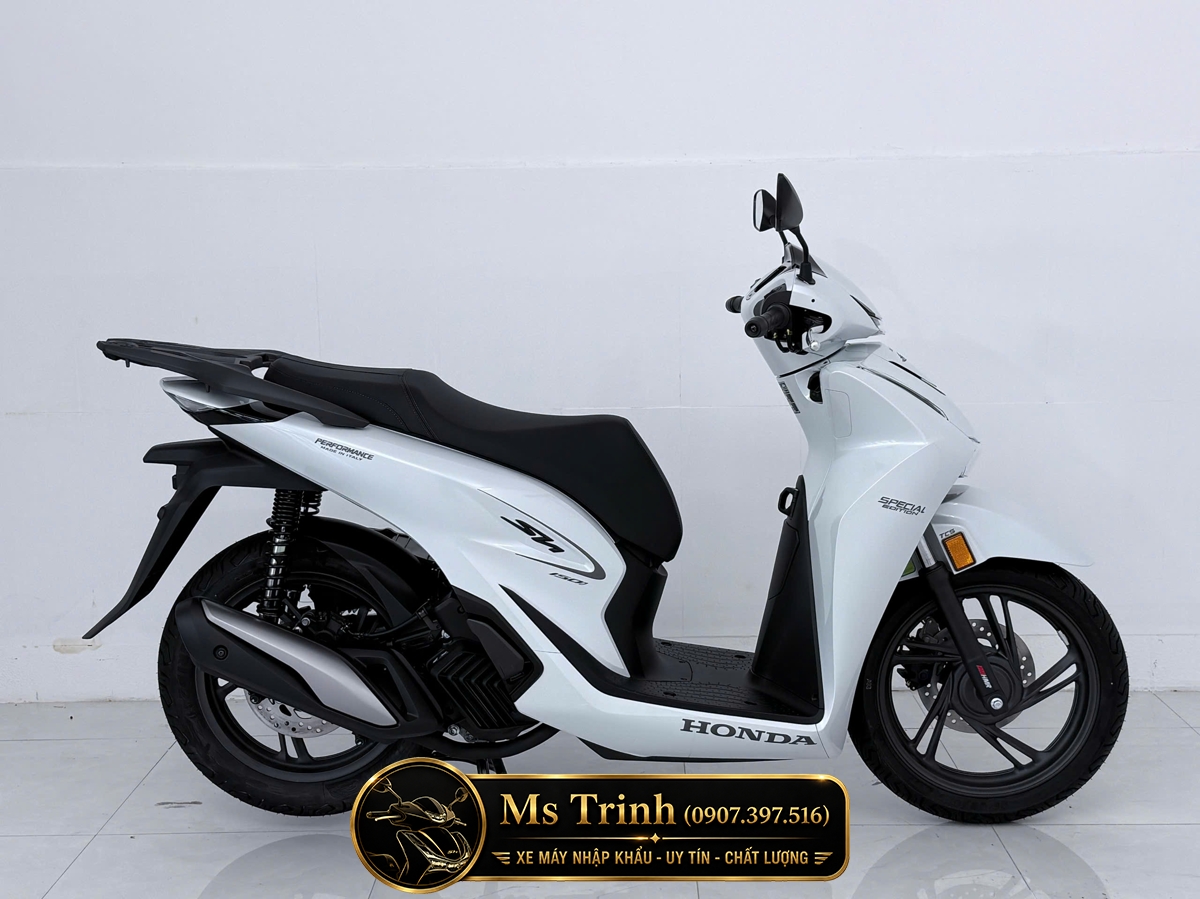 Honda SH150i Special Edition Standard nhập HMR Ý màu trắng tại Đà Nẵng: Giá trị nằm trong từng chi tiết nguyên bản