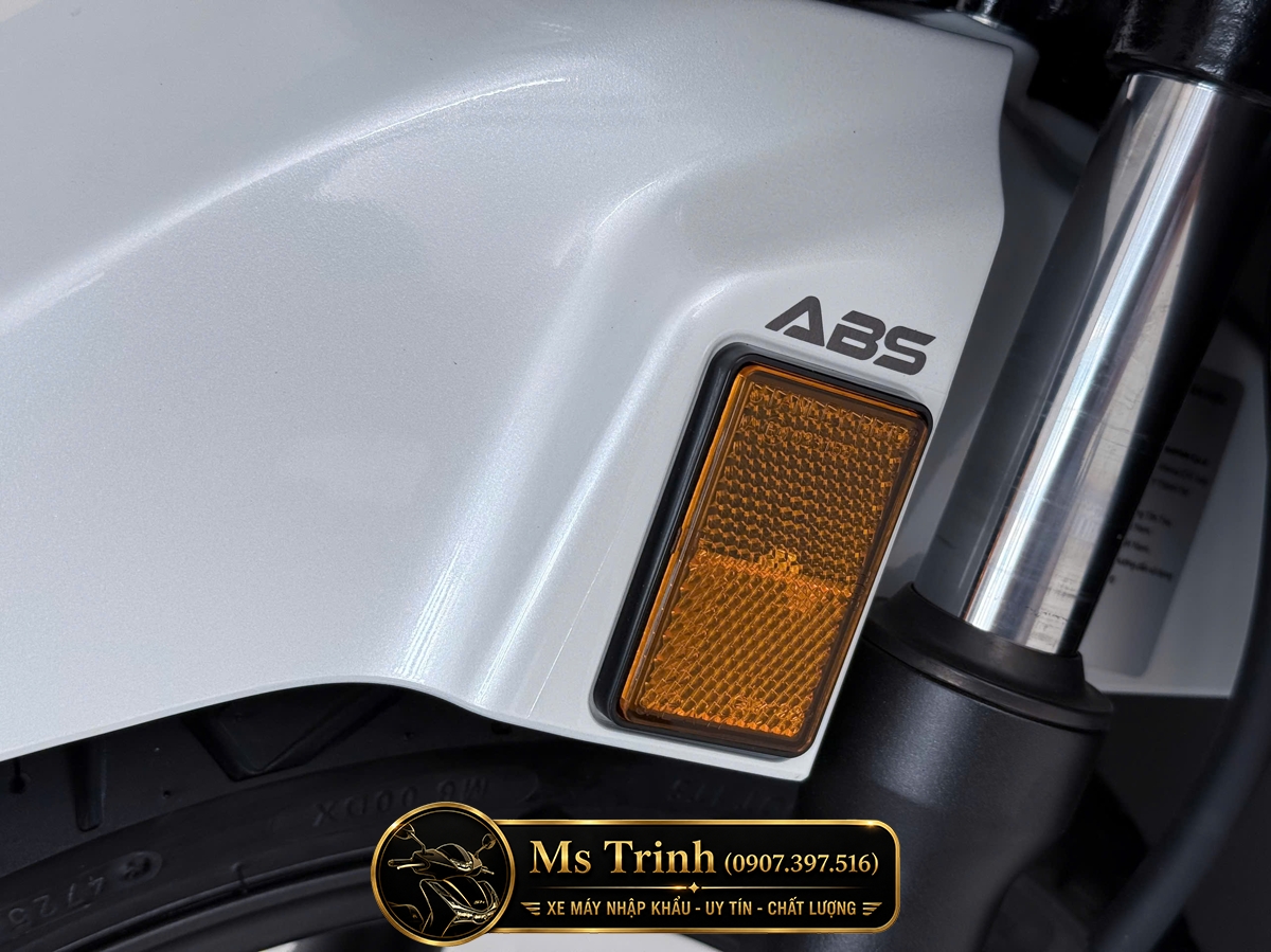 Honda SH150i Special Edition Standard nhập HMR Ý màu trắng tại Đà Nẵng: Giá trị nằm trong từng chi tiết nguyên bản