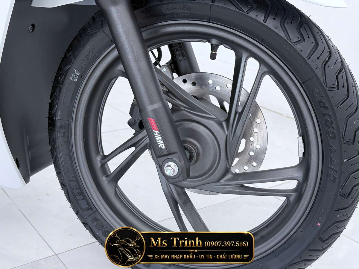 Honda SH150i Special Edition Standard nhập HMR Ý màu trắng tại Đà Nẵng: Giá trị nằm trong từng chi tiết nguyên bản