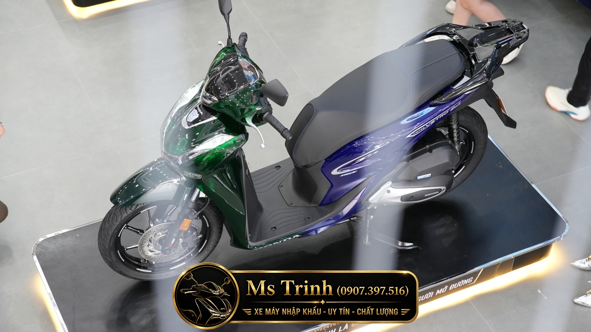 Honda SH150i Vetro Green - Sapphire tại Đà Nẵng: SH Ý Limited 200 xe