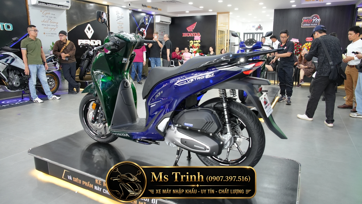 Honda SH150i Vetro Green - Sapphire tại Đà Nẵng: SH Ý Limited 200 xe