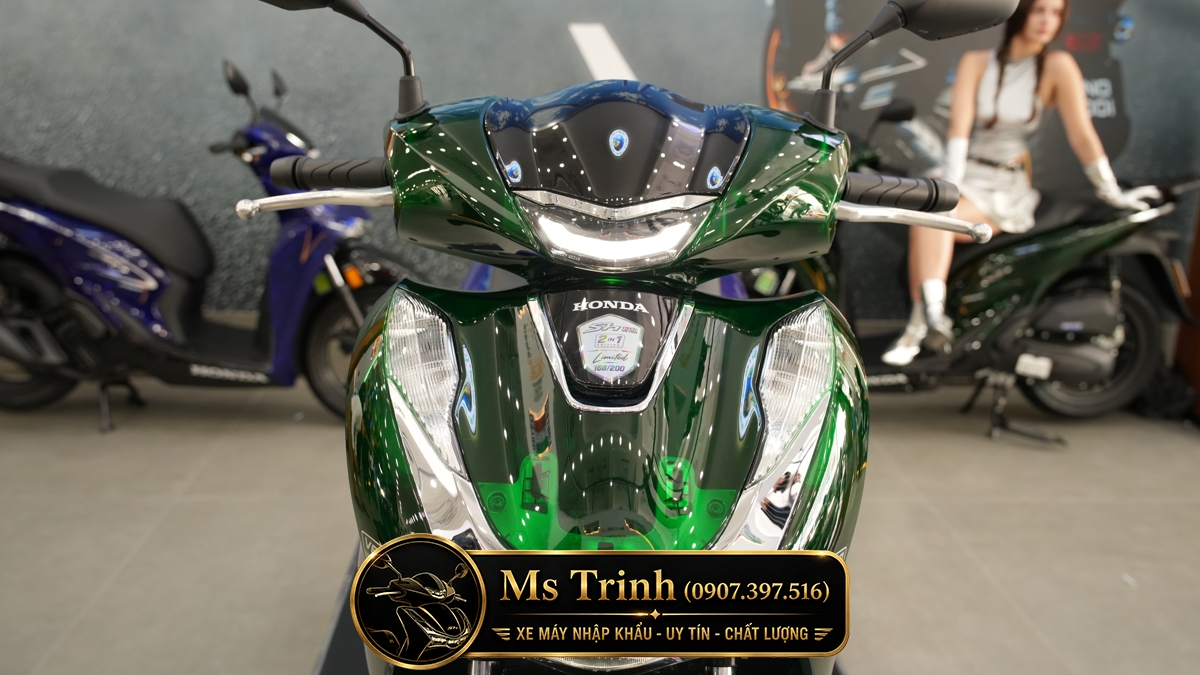 Honda SH150i Vetro Green - Sapphire tại Đà Nẵng: SH Ý Limited 200 xe
