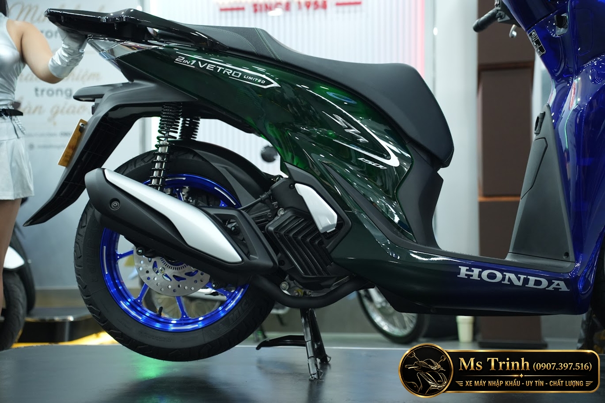 Honda SH150i Vetro Sapphire - Green tại Đà Nẵng: SH Ý 2 trong 1 giới hạn 200 xe