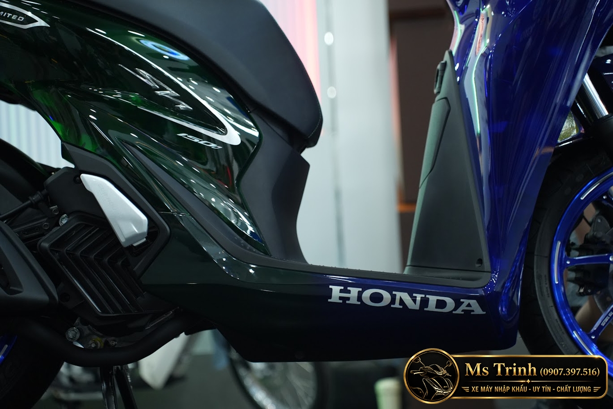 Honda SH150i Vetro Sapphire - Green tại Đà Nẵng: SH Ý 2 trong 1 giới hạn 200 xe