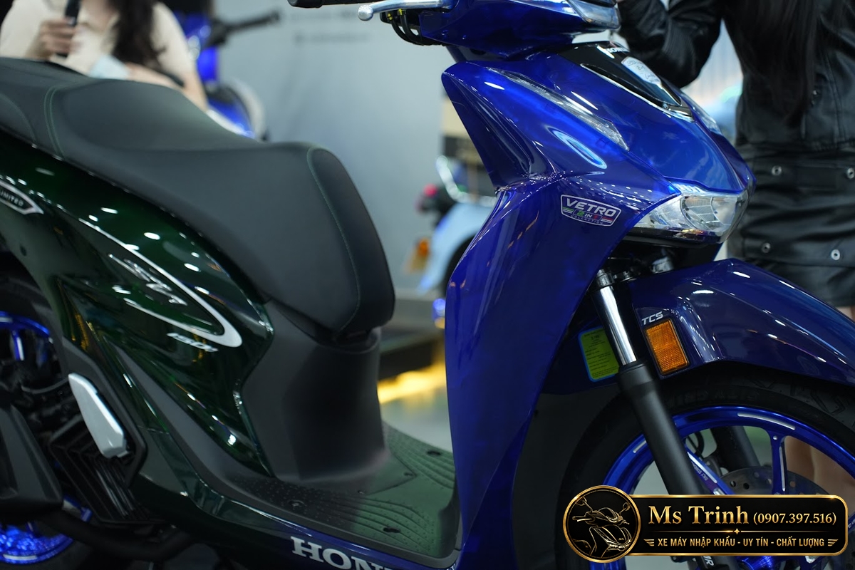 Honda SH150i Vetro Sapphire - Green tại Đà Nẵng: SH Ý 2 trong 1 giới hạn 200 xe