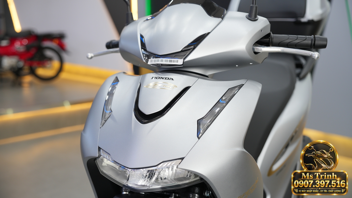 Honda SH150i Ý xám bạc 2027 tại Đà Nẵng - Nhập Ý, tem vàng sang trọng, giá tốt