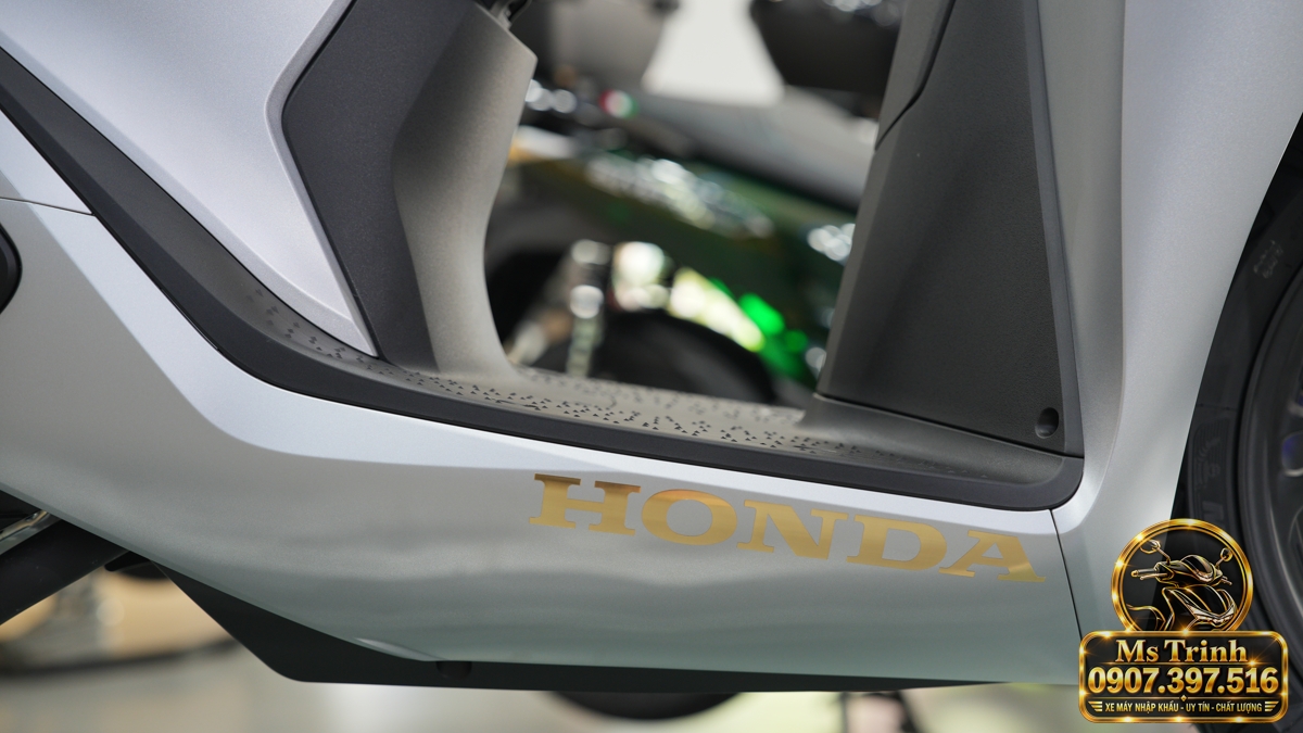 Honda SH150i Ý xám bạc 2027 tại Đà Nẵng - Nhập Ý, tem vàng sang trọng, giá tốt