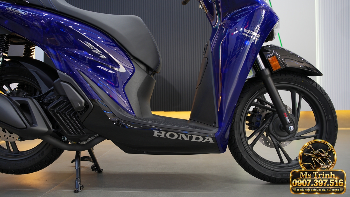 Honda SH150 Vetro Blue 2027 tại Đà Nẵng - Xanh Sapphire trong suốt, nhập Ý sang trọng