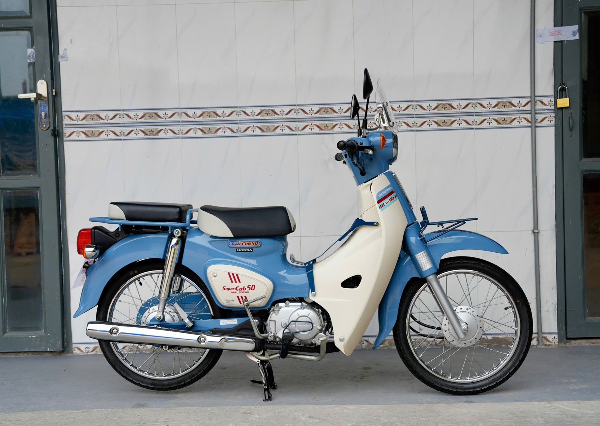 Honda Super Cub 50 Final Edition Custom Japan tại Đà Nẵng - Phiên bản sưu tầm hiếm