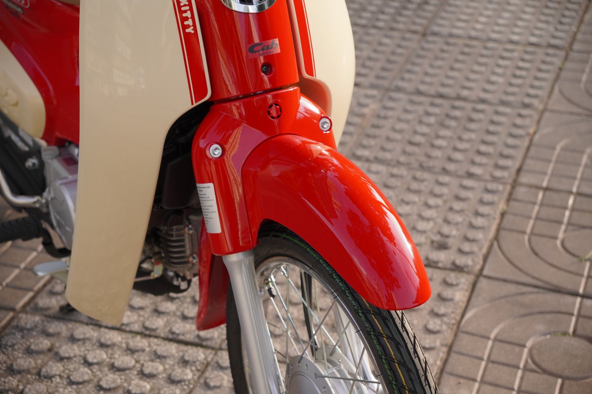 Honda Super Cub 50cc Hello Kitty Edition, Made In Japan, Hàng Hiếm tại Đà Nẵng