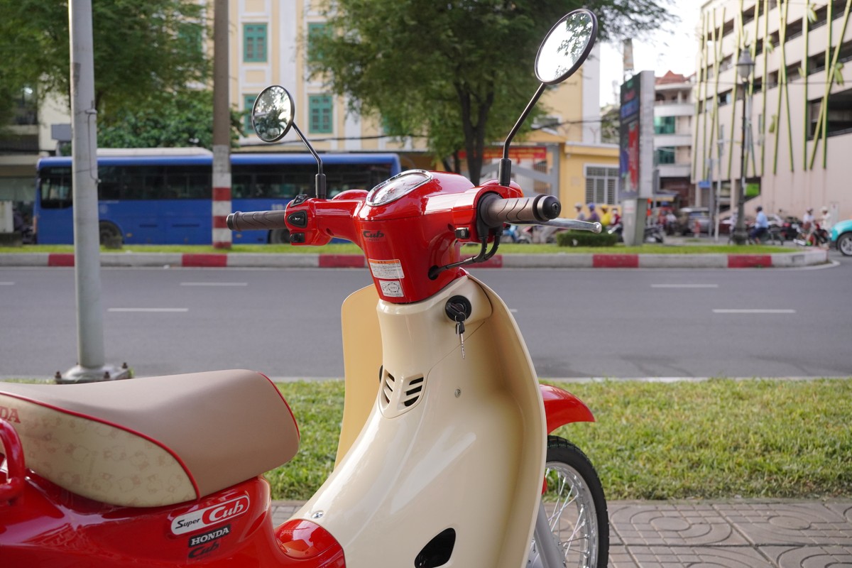 Honda Super Cub 50cc Hello Kitty Edition, Made In Japan, Hàng Hiếm tại Đà Nẵng