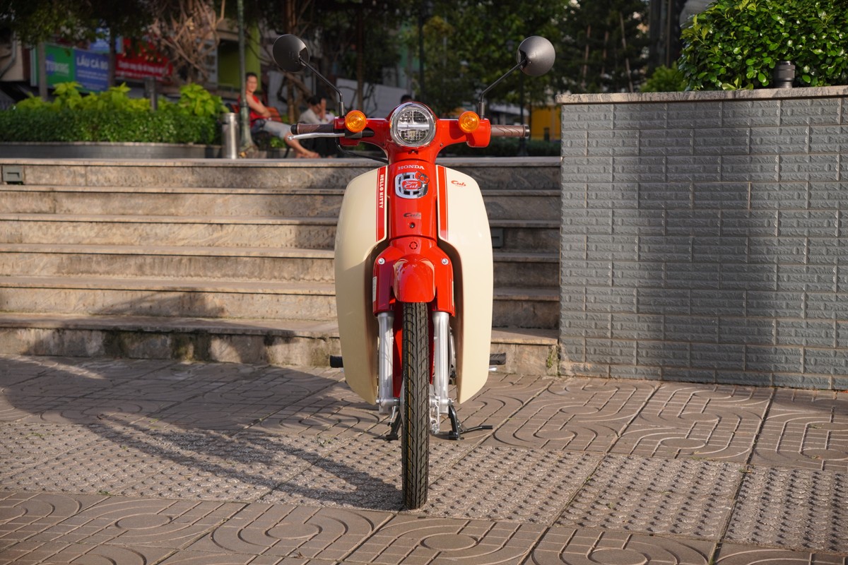 Honda Super Cub 50cc Hello Kitty Edition, Made In Japan, Hàng Hiếm tại Đà Nẵng