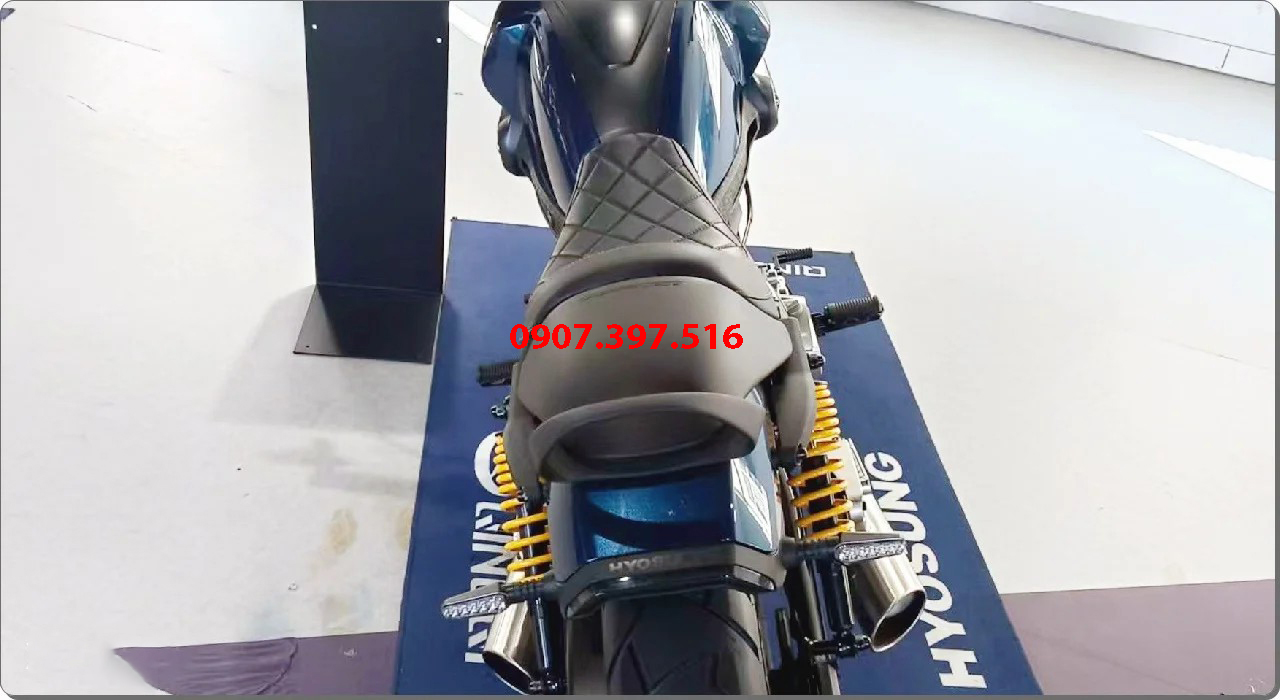 Hyosung GV350X tại Đà Nẵng - Cruiser 350cc Phong Cách Mỹ Cơ Bắp, Cá Tính