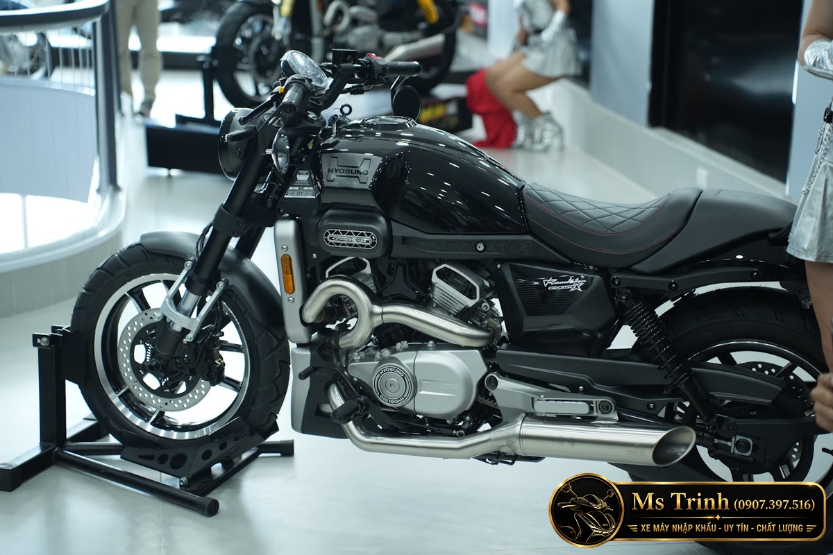 Hyosung GV350X tại Đà Nẵng - Cruiser 350cc Phong Cách Mỹ Cơ Bắp, Cá Tính