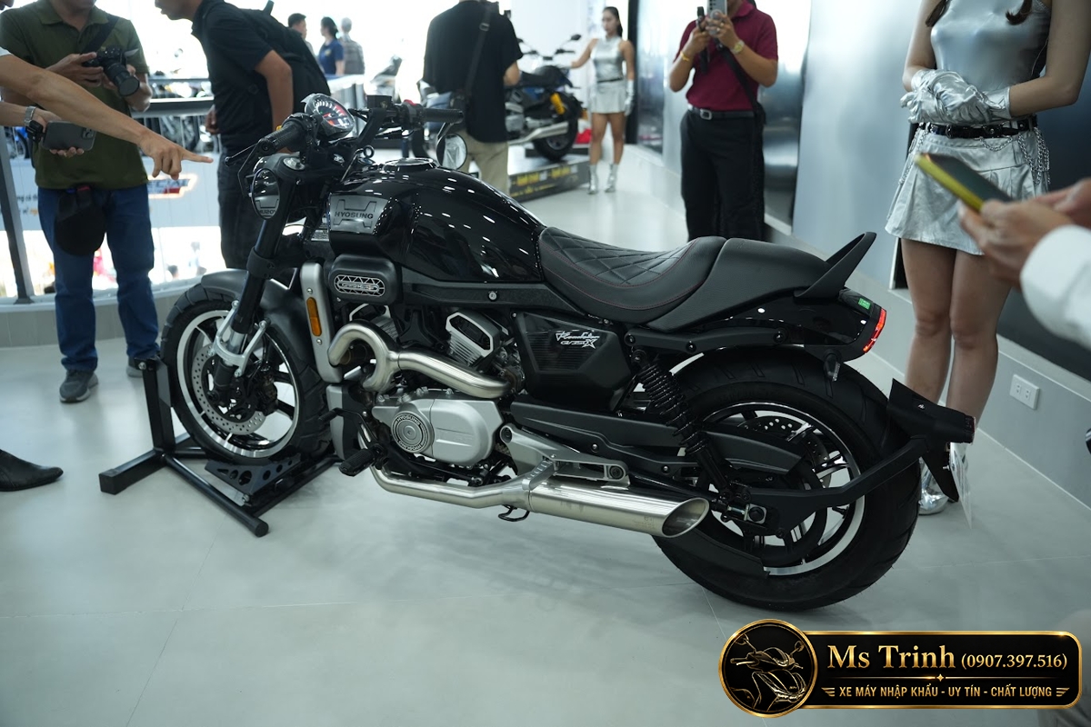 Hyosung GV350X tại Đà Nẵng - Cruiser 350cc Phong Cách Mỹ Cơ Bắp, Cá Tính