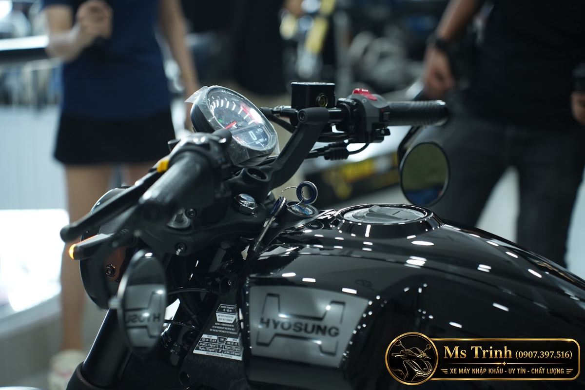 Hyosung GV350X tại Đà Nẵng - Cruiser 350cc Phong Cách Mỹ Cơ Bắp, Cá Tính