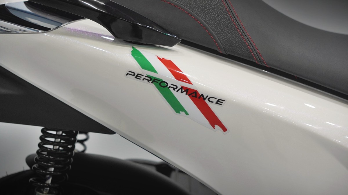 Honda SH150 trắng pha lê nhập Ý 2026 tại Đà Nẵng - Sport Edition chính ngạch, chuẩn chất Ý