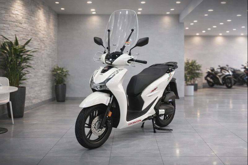 Honda SH150 trắng pha lê nhập Ý 2026 tại Đà Nẵng - Sport Edition chính ngạch, chuẩn chất Ý