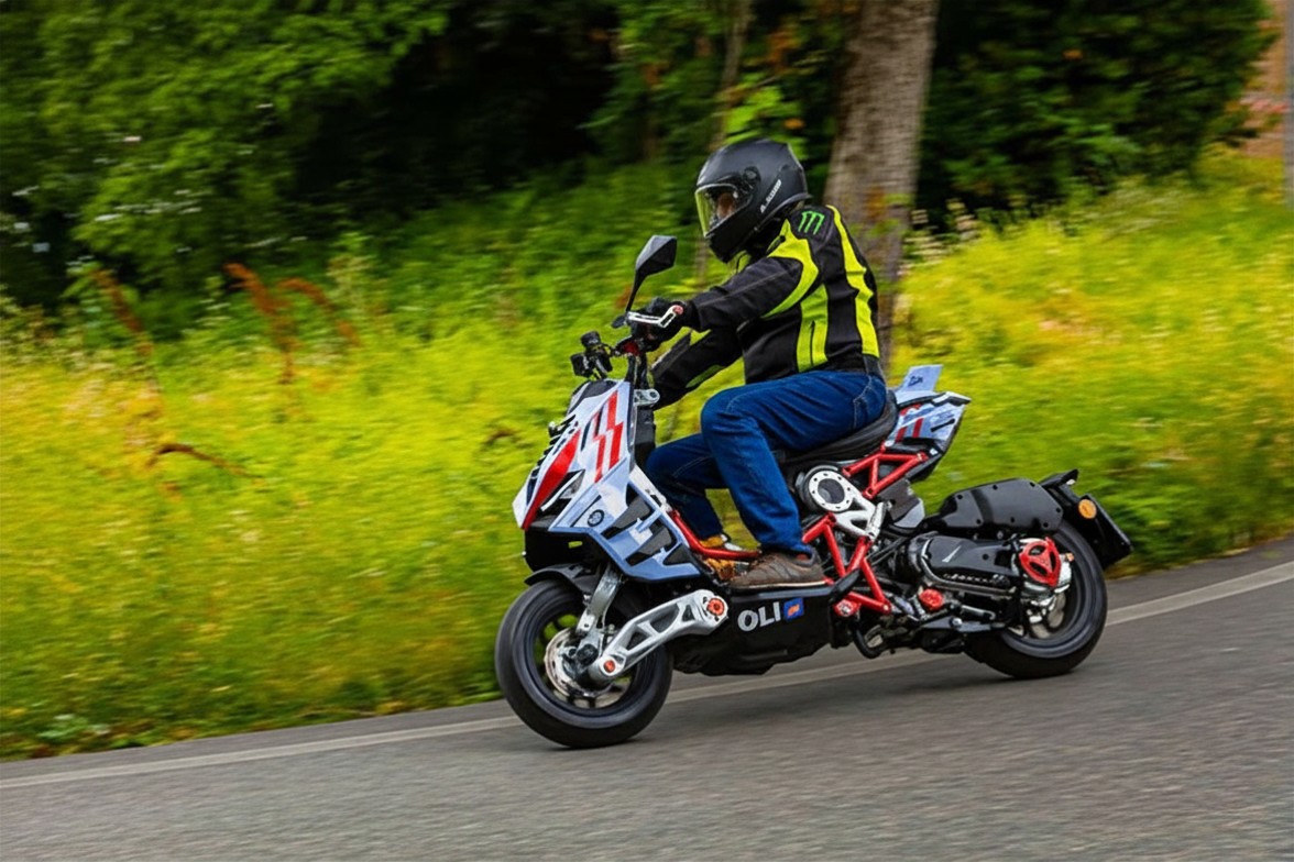 Italjet Dragster 300 Gresini Racing Tại Đà Nẵng - Chiếc Scooter Ý Khiến Dân Chơi Xe Phải Ngoái Nhìn