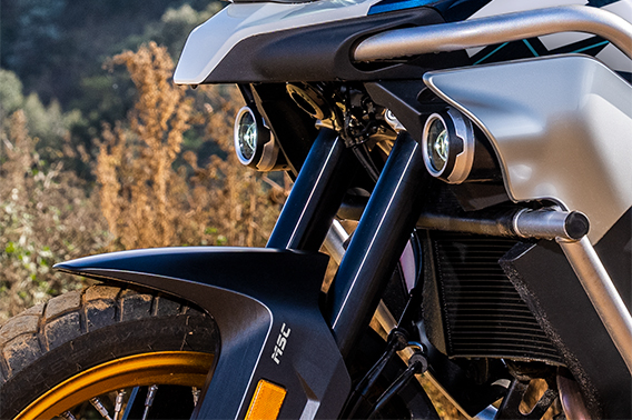 CF Moto 800MT Explorer 2025, ADV Cao Cấp Nhất, Chính Hãng, Giá Tốt tại Đà Nẵng