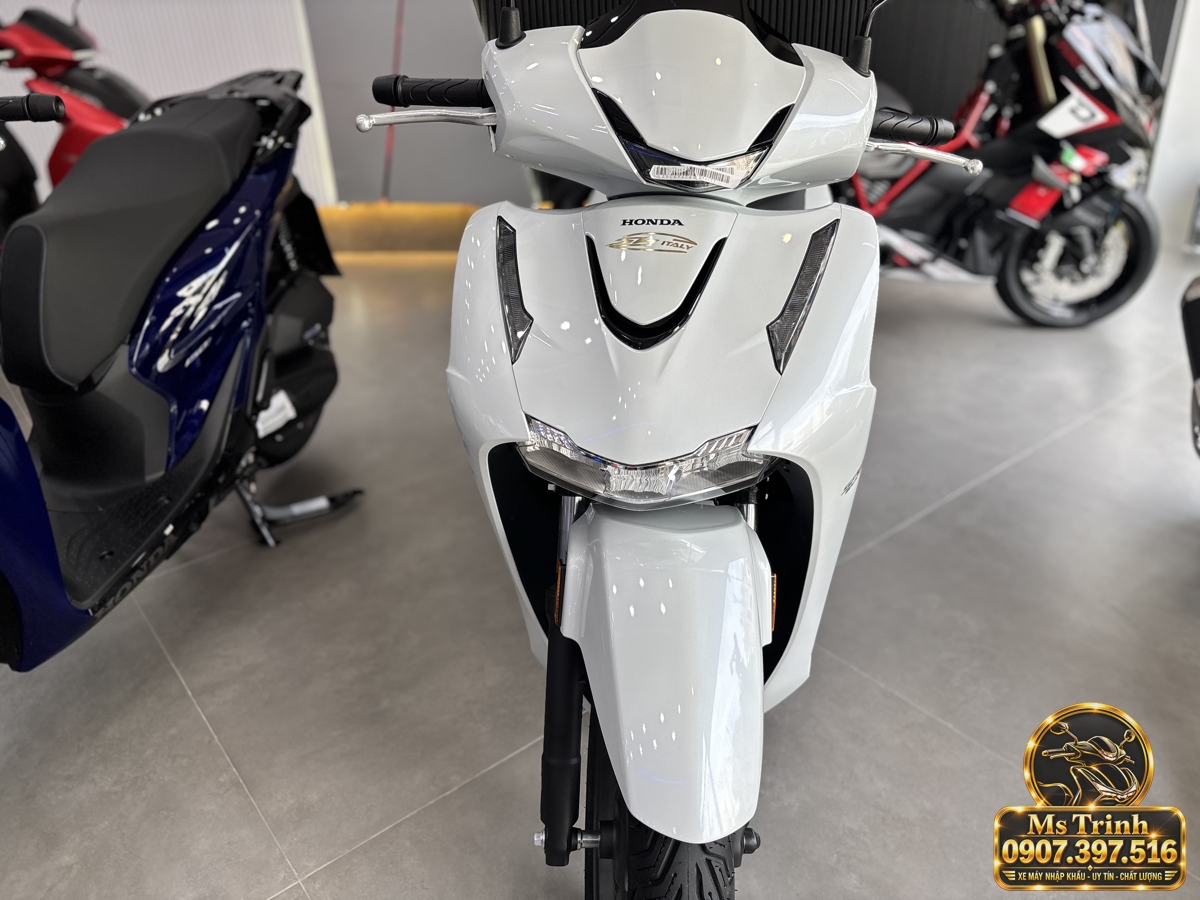 SH150i Ý 2027 màu trắng tại Đà Nẵng - Nhập khẩu nguyên chiếc, thiết kế sang trọng, giá tốt