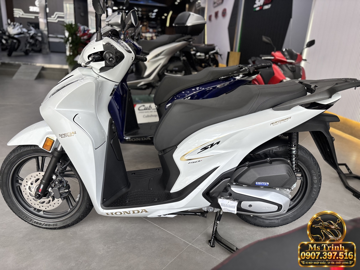 SH150i Ý 2027 màu trắng tại Đà Nẵng - Nhập khẩu nguyên chiếc, thiết kế sang trọng, giá tốt