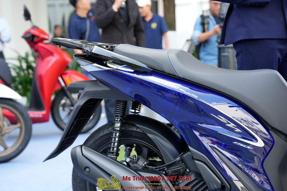 Honda SH150 Vetro Blue 2026 Limited Edition - Siêu phẩm SH Ý dàn áo xanh trong suốt cực hiếm tại Đà Nẵng