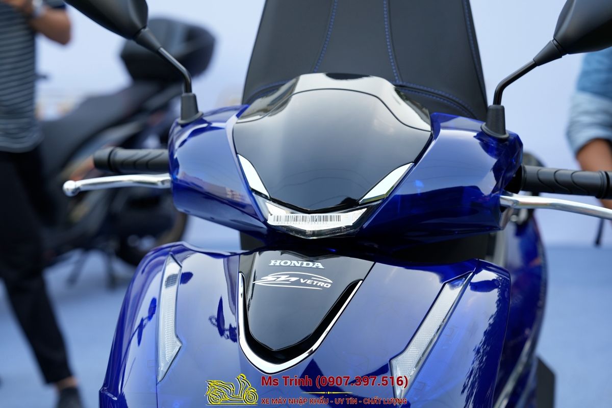 Honda SH150 Vetro Blue 2026 Limited Edition - Siêu phẩm SH Ý dàn áo xanh trong suốt cực hiếm tại Đà Nẵng
