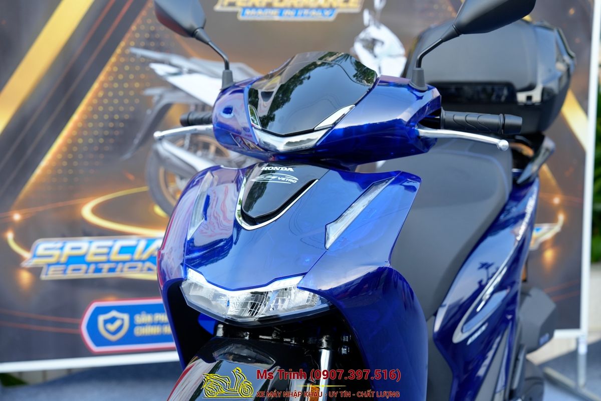 Honda SH150 Vetro Blue 2026 Limited Edition - Siêu phẩm SH Ý dàn áo xanh trong suốt cực hiếm tại Đà Nẵng