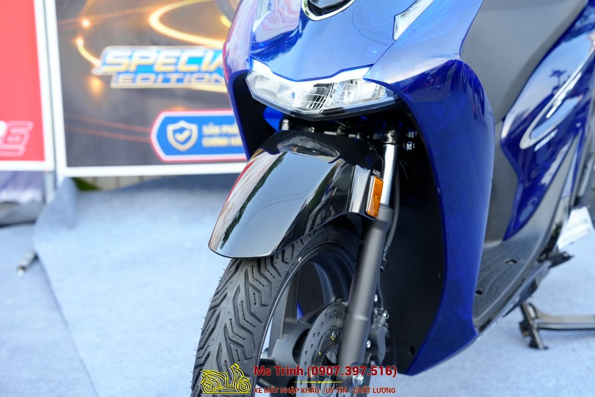 Honda SH150 Vetro Blue 2026 Limited Edition - Siêu phẩm SH Ý dàn áo xanh trong suốt cực hiếm tại Đà Nẵng