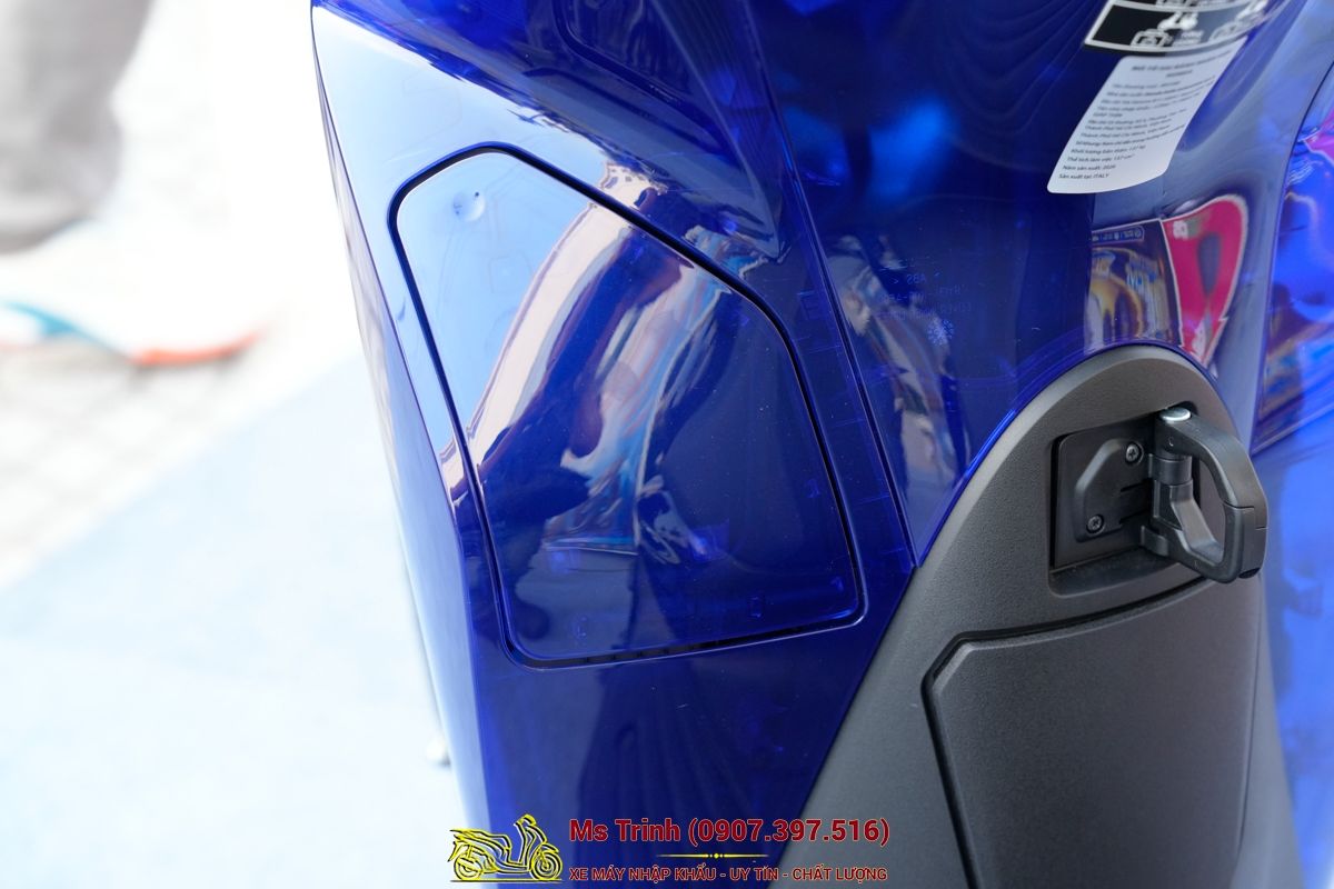 Honda SH150 Vetro Blue 2026 Limited Edition - Siêu phẩm SH Ý dàn áo xanh trong suốt cực hiếm tại Đà Nẵng