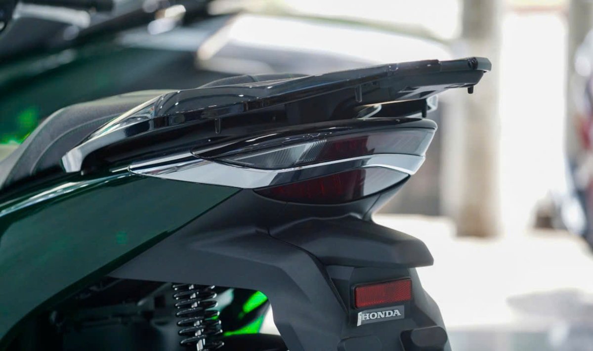 Honda SH150i Vetro 2025, Made In Italy, Nhập Chính Hãng Từ Ý tại Đà Nẵng