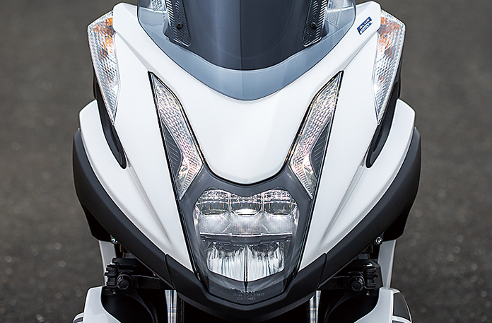 Yamaha Tricity 155 2025, Tay Ga bánh Kép Độc Đáo, Lần Đầu Tiên Có Tại Đà Nẵng